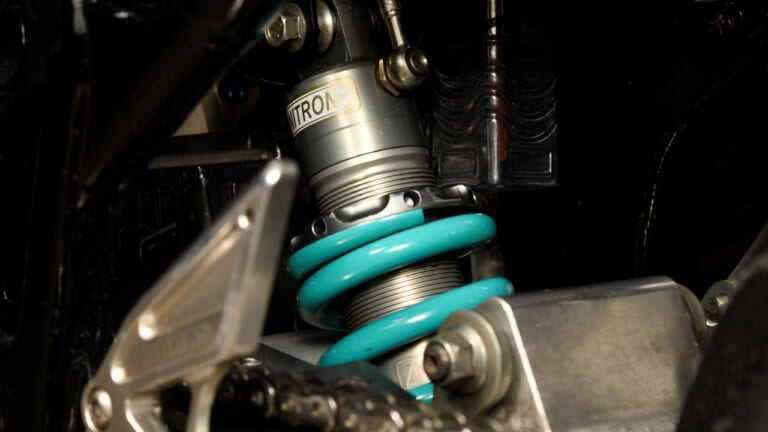 スズキ油冷GSX-Rシリーズ|ウィークポイント|リアサスペンション|’80s国産名車・スズキ油冷GSX-Rシリーズ完調メンテナンス【ウィークポイント解説】