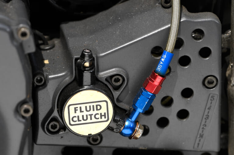 スズキ油冷GSX-Rシリーズ|ウィークポイント|クラッチプレート|’80s国産名車・スズキ油冷GSX-Rシリーズ完調メンテナンス【ウィークポイント解説】