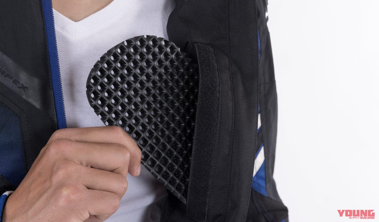 フラッグシップ シュネールジャケット FJ-S208|’21春夏ライディングギアカタログ〈フラッグシップ〉ツーリングシーンを爽快に彩るヨーロピアンスタイル