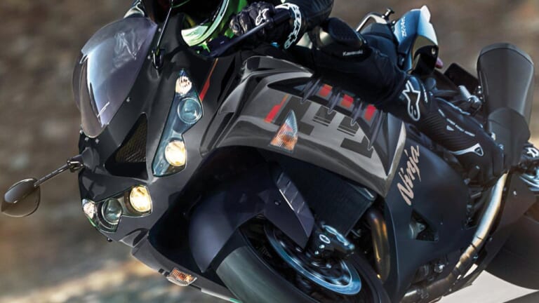 日本では本当にもう買えない? カワサキ「ニンジャZX-14R」2022年モデルが北米に登場!