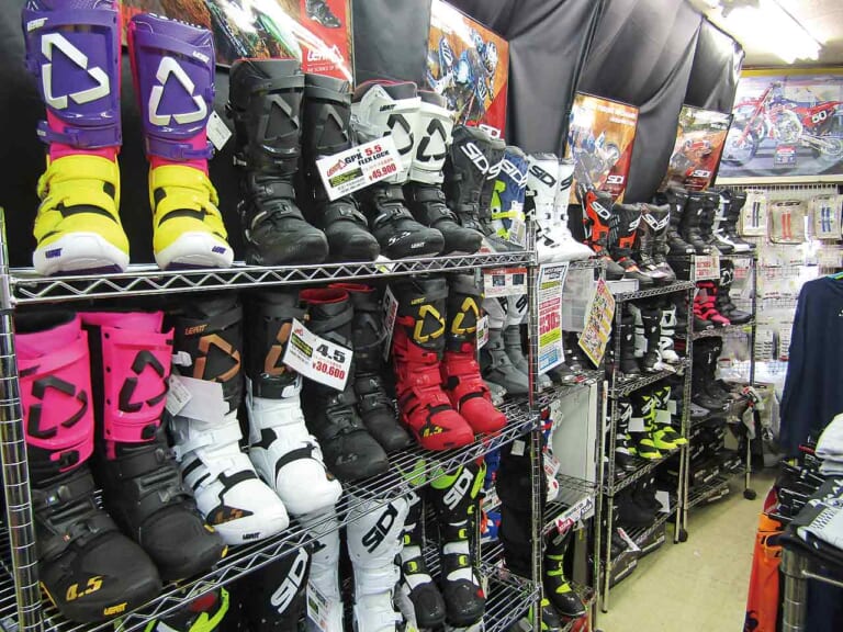 オフロードバイク総合ショップ・ウエストウッドMX|ブーツ|東日本を代表するオフロード総合ショップ「WESTWOOD MX」〈在庫点数3万点超!!〉