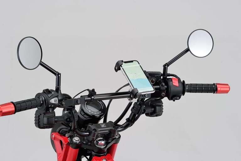 ホンダCT125ハンターカブ| カスタムパーツ|デイトナ マルチマウントバー FE|ホンダCT125ハンターカブのあらゆる遊び方に即応するカスタムパーツ〈デイトナ〉