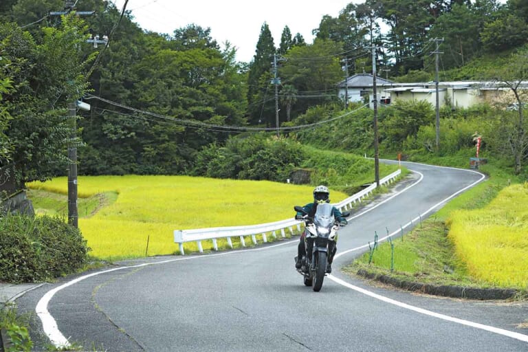 レンタルバイク|ホンダ400X|オン+オフどっちも楽しむ!! レンタルバイクで広がる遊び方