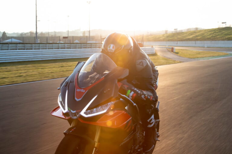 APRILIA RSV4 FACTORY［2021 model］