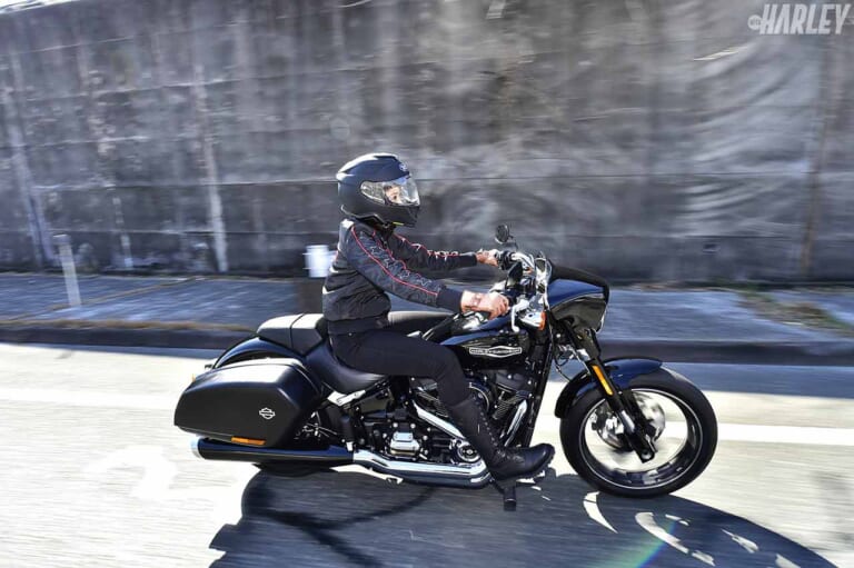 ハーレー女子・宮井聖佳×スポーツグライド|ハーレー女子・宮井聖佳×’18FLSBスポーツグライド【ミルウォーキーエイト初体験!】