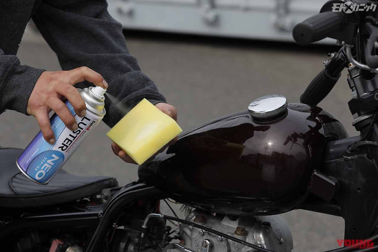 |カワサキ エストレヤのカスタムマシンはスポークホイールを半艶黒の丸塗りに〈美的バイク進化論〉
