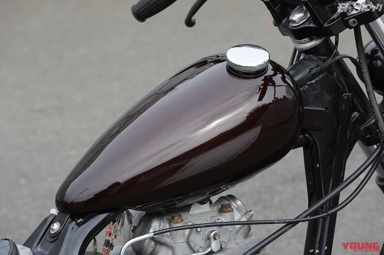 カワサキエストレヤカスタム|カーベック ポリマーコーティング ラスターネオ|仕上げ|カワサキ エストレヤのカスタムマシンはスポークホイールを半艶黒の丸塗りに〈美的バイク進化論〉