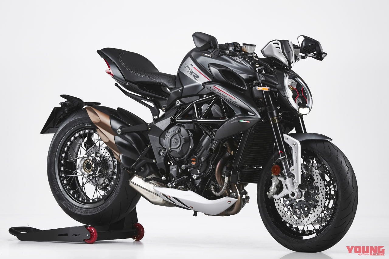 |MVアグスタのマッチョなネイキッド「ドラッグスター800」がモデルチェンジ!
