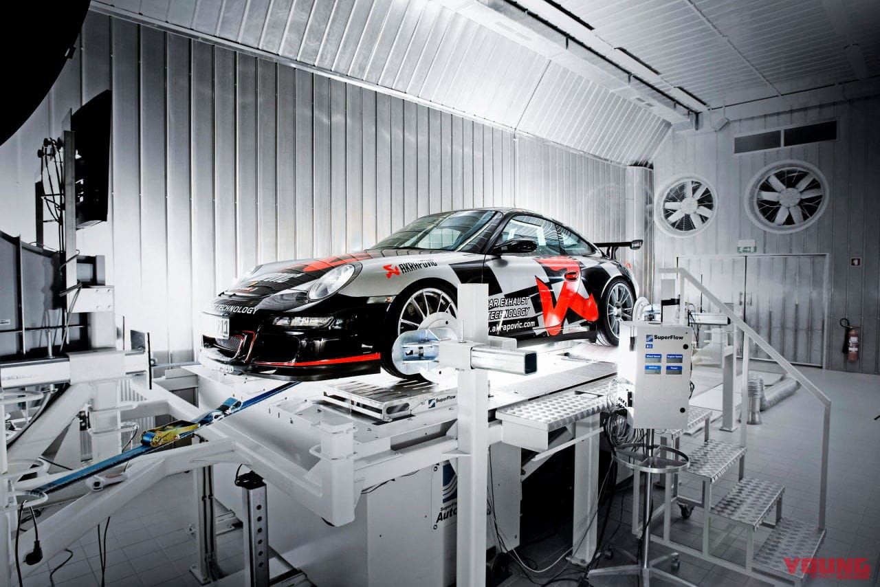 |世界限定30本、日本で買えるのはわずか数人!! アクラポヴィッチ30周年マフラー登場