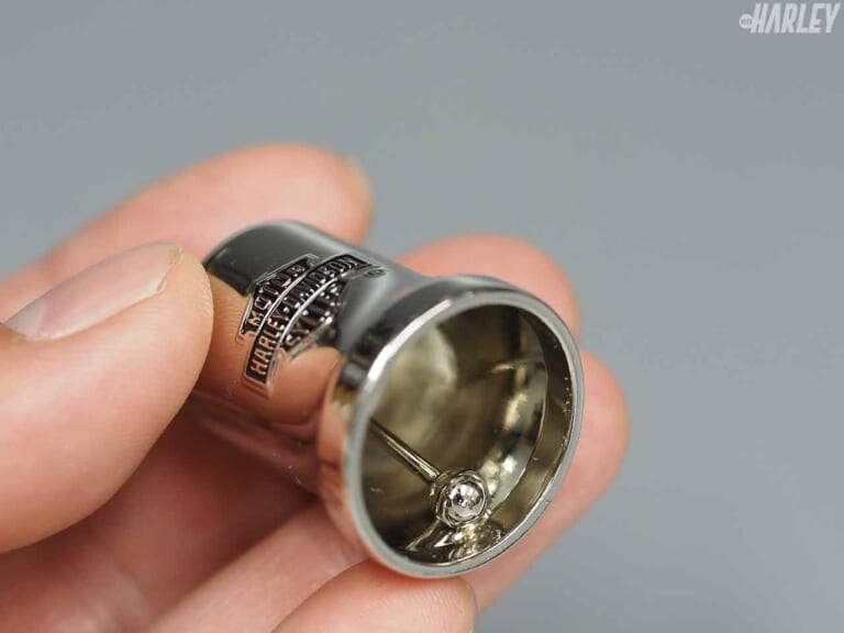 HARLEY|モーターサイクル保険|プレゼントされるオリジナル・ガーディアンベル|ハーレーユーザーのための任意バイク保険に加入してみた〈HARLEY|モーターサイクル保険〉