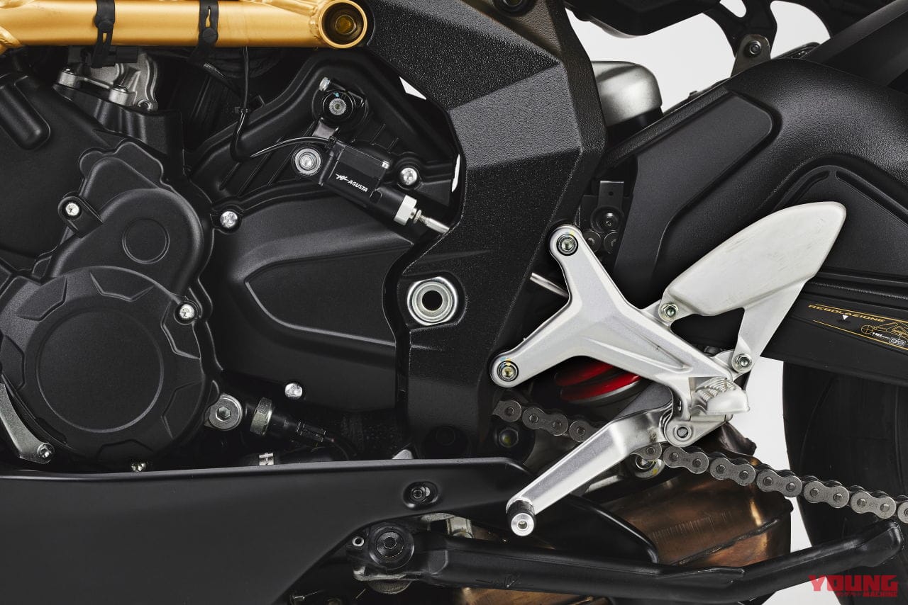 |MVアグスタの新型「スーパーベローチェ800」登場! エンジンとフレーム、電子制御も見直し