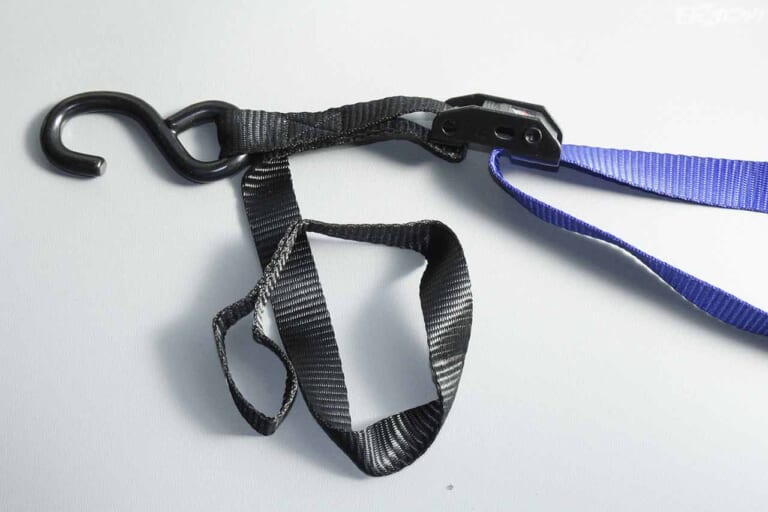 軽トラックトランポ|ダートフリーク|DRCタイダウン|“ワケあり軽トラック”を購入してトランポ車に改造してみた【ドゥカティも積める!!】