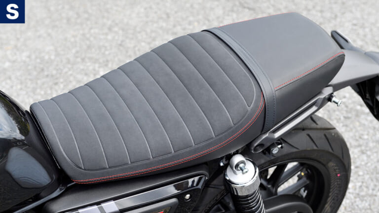 ホンダGB350S|シート|爆売れホンダGB350! モダン仕様のGB350Sも7月発売スタンバイ【すべてがスポーティー仕立て】