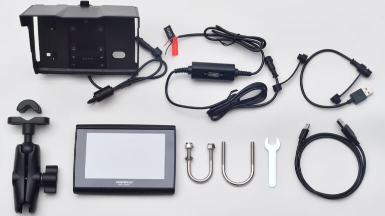 NNV-002A ナンカイナビゲーションシステム|セット内容|ナンカイナビゲーションシステムNNV-002A試用インプレ【ゼンリン搭載でサクサク動く】