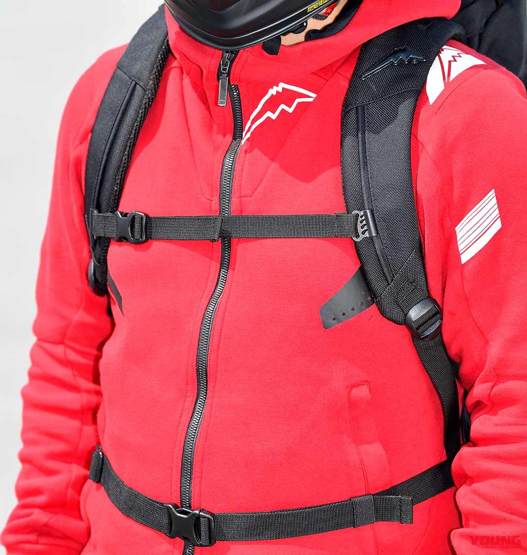 |クシタニ K-3587Bバックパック試用インプレッション【蒸れにくいバックパックに限定色登場】