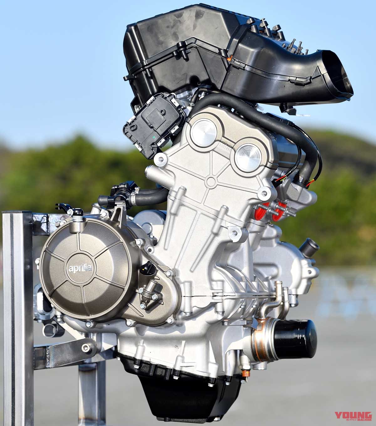 |’21アプリリアRS660試乗インプレ【コレ1台でサーキットもツーリングも】