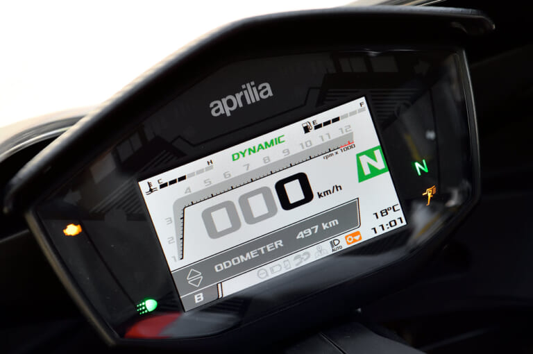 アプリリアRS660|メーター|’21アプリリアRS660試乗インプレ【コレ1台でサーキットもツーリングも】