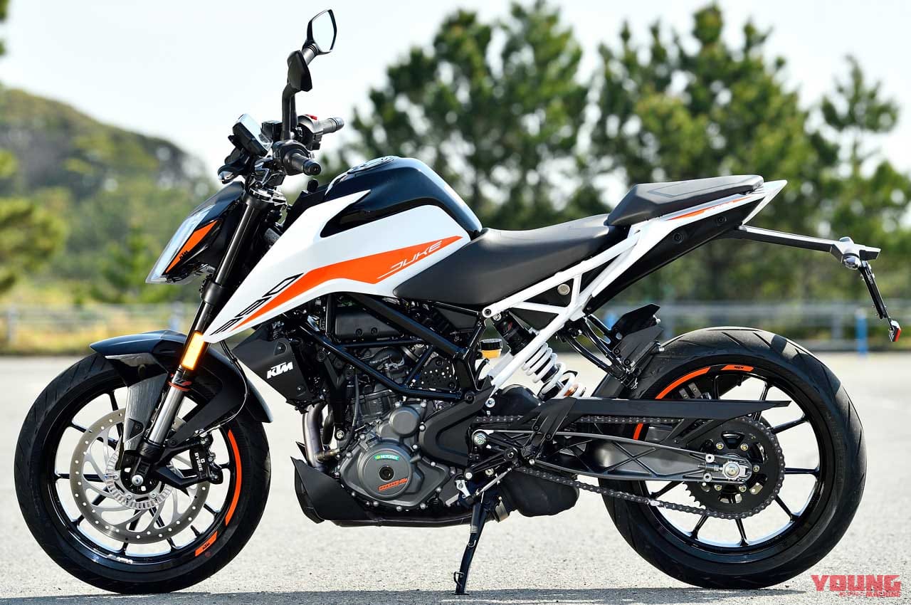 KTM390デューク|’21 KTM 390デューク試乗ショートインプレ 【クイックシフターがオプションで追加可能に】