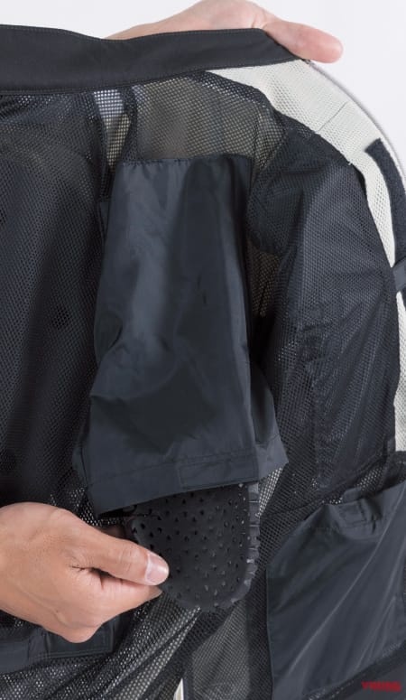 ゴールドウインモーターサイクル GWMエアライダーメッシュジャケット GSM22006|’21春夏ライディングギアカタログ〈ゴールドウインモーターサイクル〉C.A.S.E.思想が活きる快適ウェア