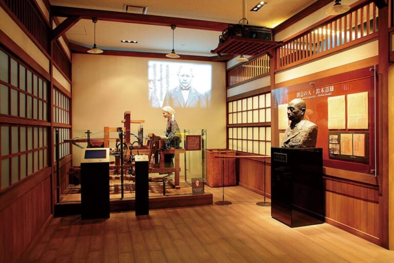 スズキ歴史館|ドラマや漫画だけじゃない聖地巡礼、バイクにもあるぞ!【カワサキ・スズキ編】