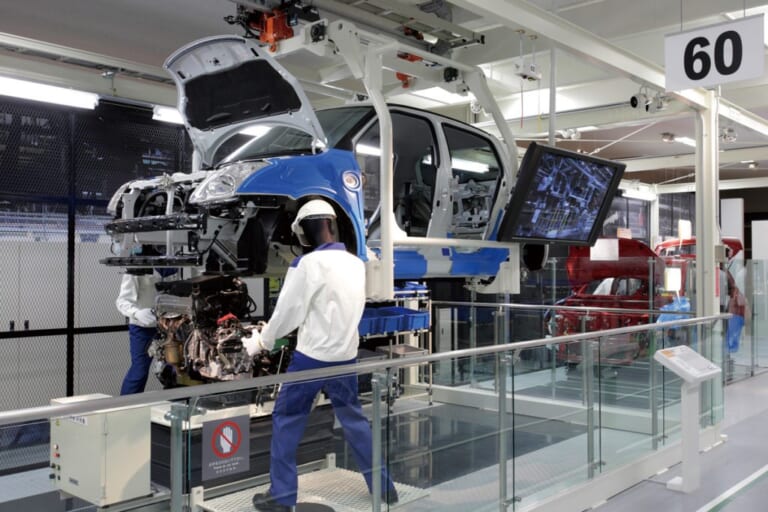 スズキ歴史館|ドラマや漫画だけじゃない聖地巡礼、バイクにもあるぞ!【カワサキ・スズキ編】