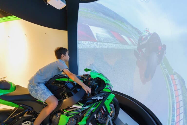 カワサキワールド|ドラマや漫画だけじゃない聖地巡礼、バイクにもあるぞ!【カワサキ・スズキ編】