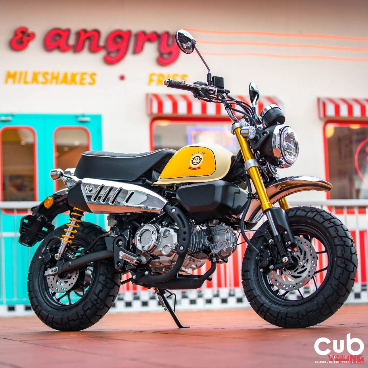 |超モンキー出現! ホンダ「モンキー125」のスペシャルカスタム×2車、タイにて登場