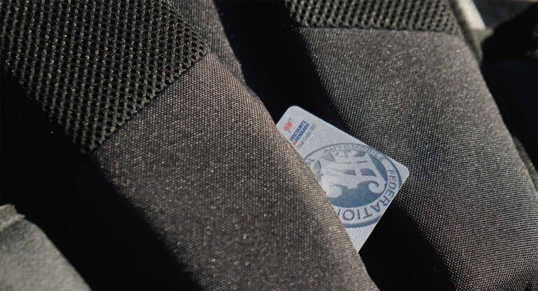 防水バックパック|エンデュリスタン ハリケーンバックパック 25L|シークレットポケット|林道ツーリングにピッタリの高機能なバックパック×11選〈前編〉