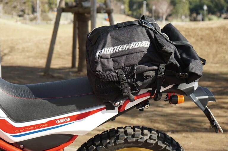 防水バックパック|ラフアンドロード RR9304 AQAドライバックパックプロ|バイク取り付け|林道ツーリングにピッタリの高機能なバックパック×11選〈前編〉