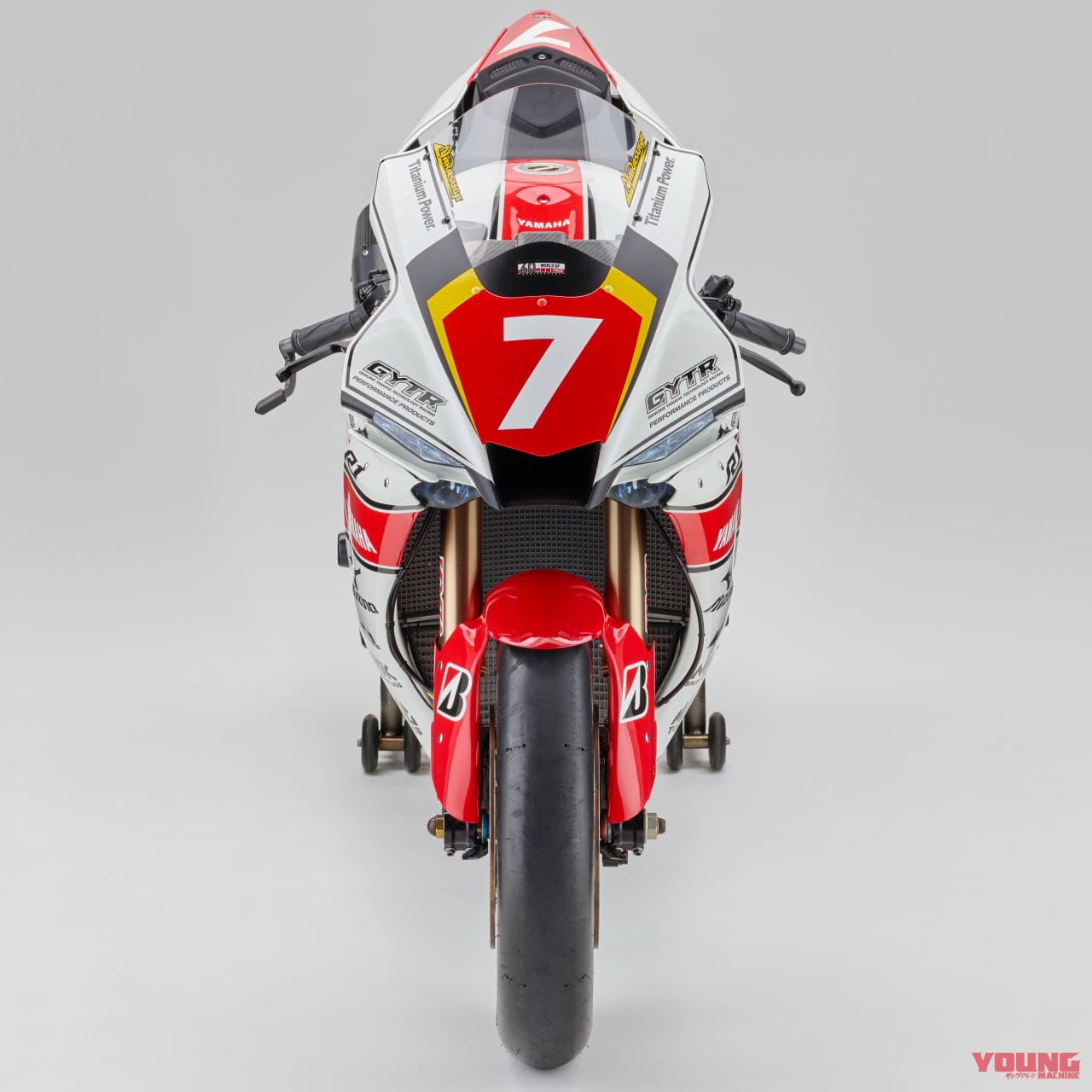 |このカラー発売希望!! ヤマハWGP参戦60周年記念カラーの「YZF-R1」が全日本ロードを走る!