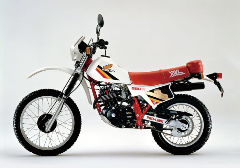 ホンダ XL250R|’80年代以降のホンダデュアルパーパスモデル×厳選5台【愛と青春のオフロードバイクを振り返る】