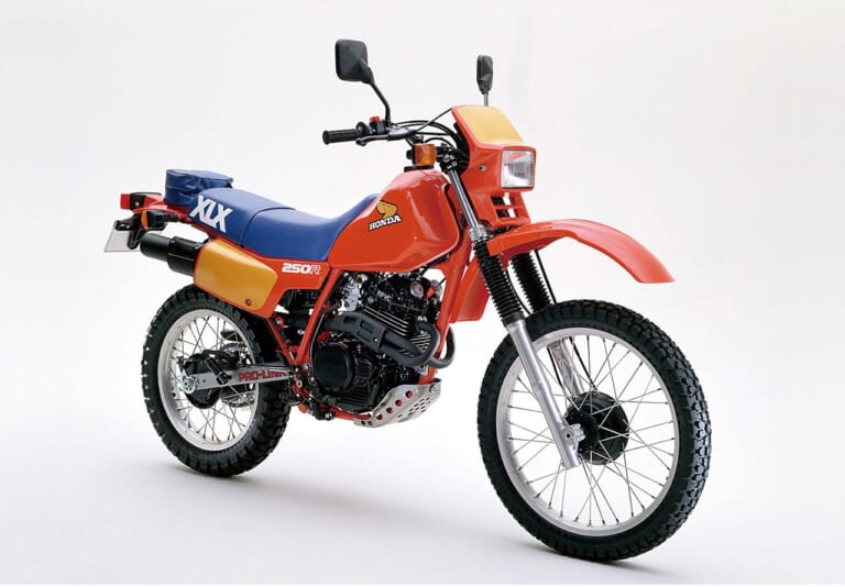 ホンダ XLX250R|’80年代以降のホンダデュアルパーパスモデル×厳選5台【愛と青春のオフロードバイクを振り返る】