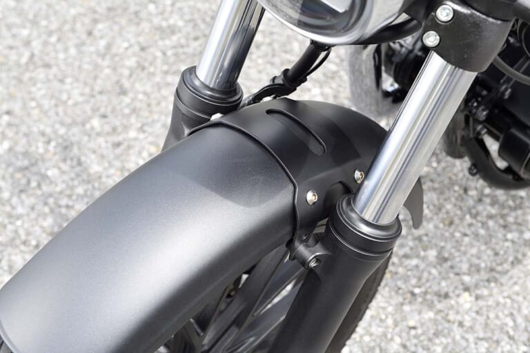 ホンダ GB350|【試乗速報】GBのスポーティ仕様だ!! まもなく発売の「GB350S」を人気沸騰「GB350」と比較インプレッション!