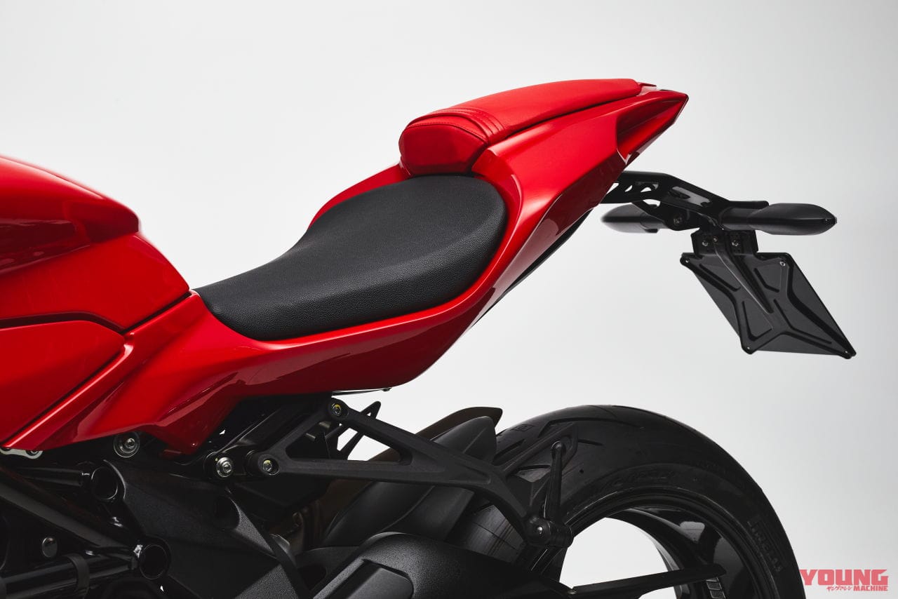 |真紅の3気筒スーパースポーツ! MVアグスタ「F3 ROSSO(ロッソ)」2021年モデルが登場