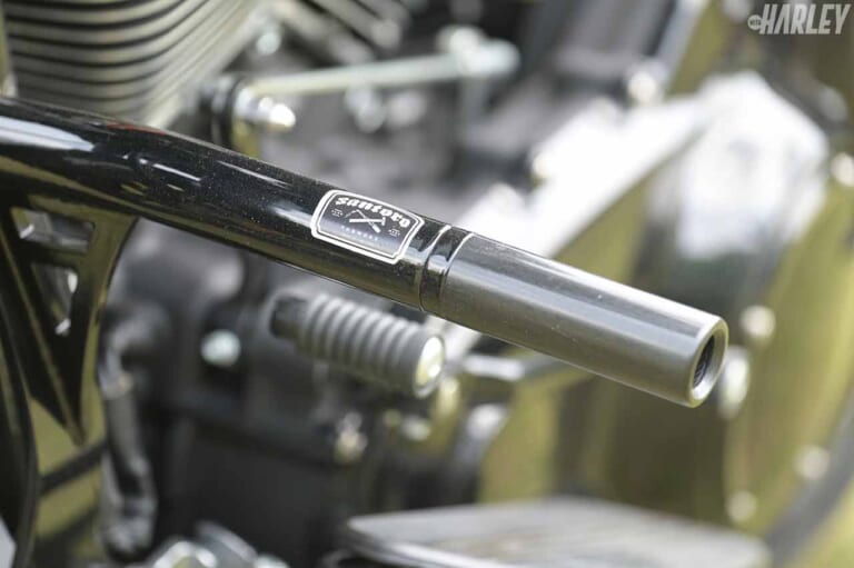 ハーレーダビッドソン FLHRロードキング|フォレストウイングカスタム|Santoro Fabworx 製エンジンガード|FLHRロードキングベースのパフォーマンスバガー【理想のカスタムハーレーをゲット!】