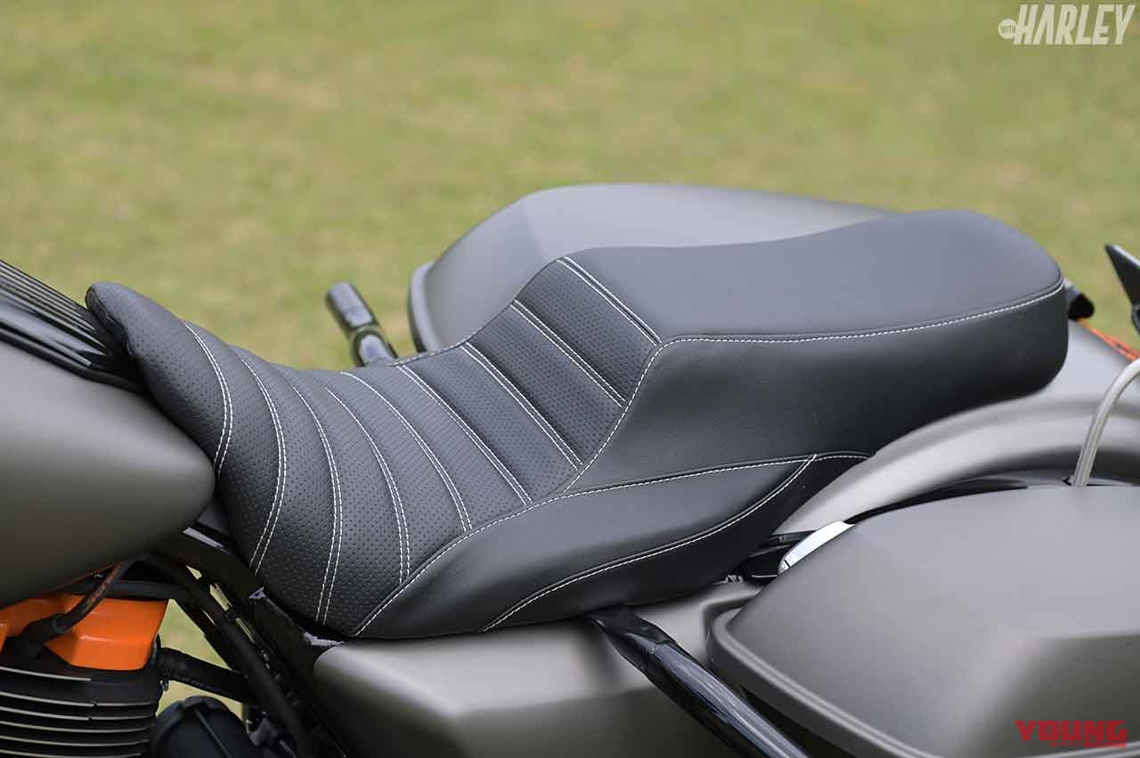 |FLHRロードキングベースのパフォーマンスバガー【理想のカスタムハーレーをゲット!】