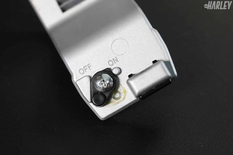 盗難防止ロック|ミツバサンコーワ ガードッグ・バイスガードII|スイッチ|ポケットにも収まるコンパクトな盗難防止ロック〈ミツバサンコーワ バイスガードシリーズ〉