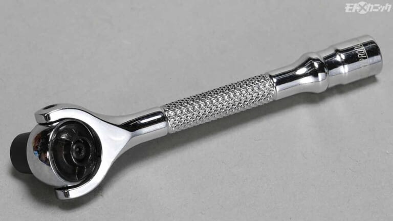 アストロプロダクツ|AP 1/4HEX スイベルビット ラチェットハンドル ミニ 90T|リーズナブルな価格で人気のアストロプロダクツ製品〈バイク向けおすすめ工具×5選〉