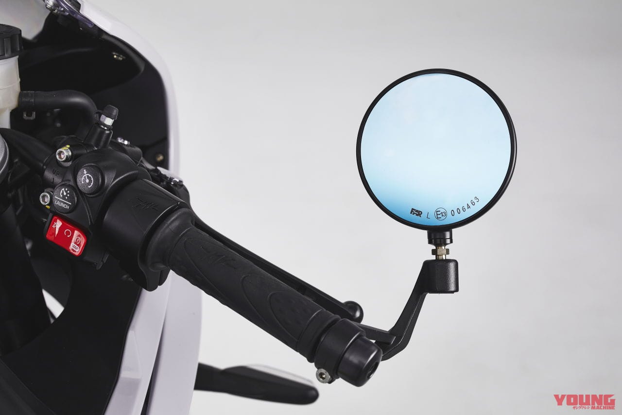 |スポークホイール標準装備! MVアグスタ「スーパーベローチェS」はレーシングキットも付属