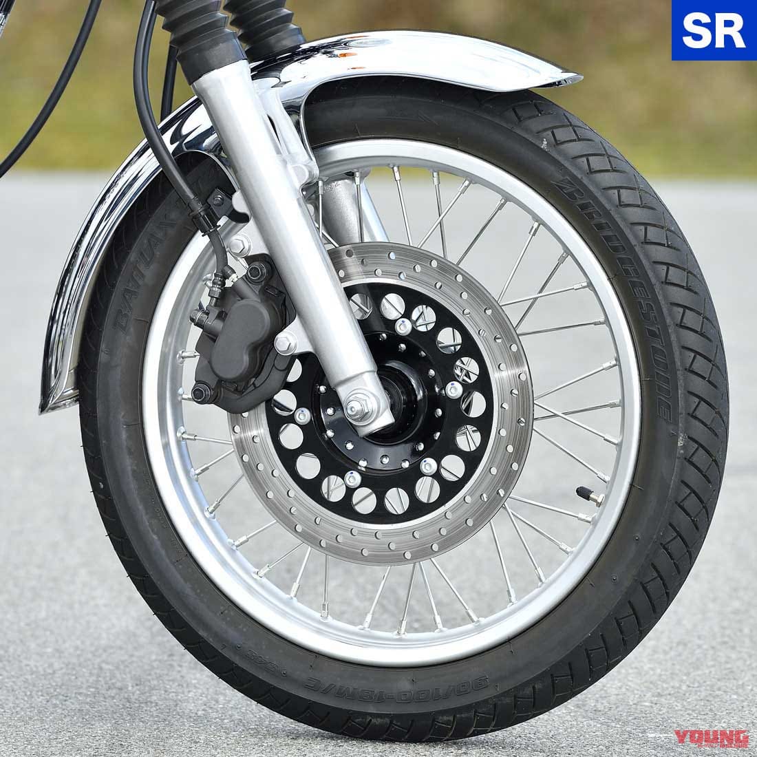 |ホンダGB350 vs ヤマハSR400ディテール徹底比較【ネオクラとリアルレトロ、実は対照的だ】