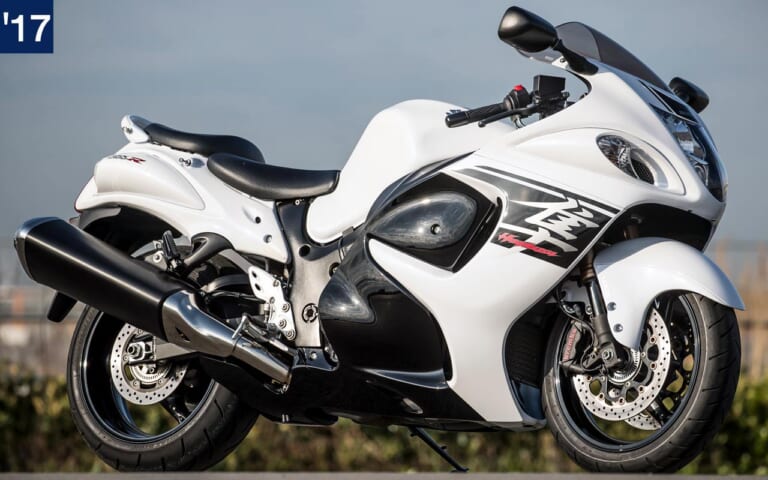 スズキ新旧ハヤブサ徹底比較|スタイリング|('17)2代目|スズキ新旧ハヤブサ徹底写真比較解説【2代目から新型3代目へ、圧倒的な無敵感を継承】