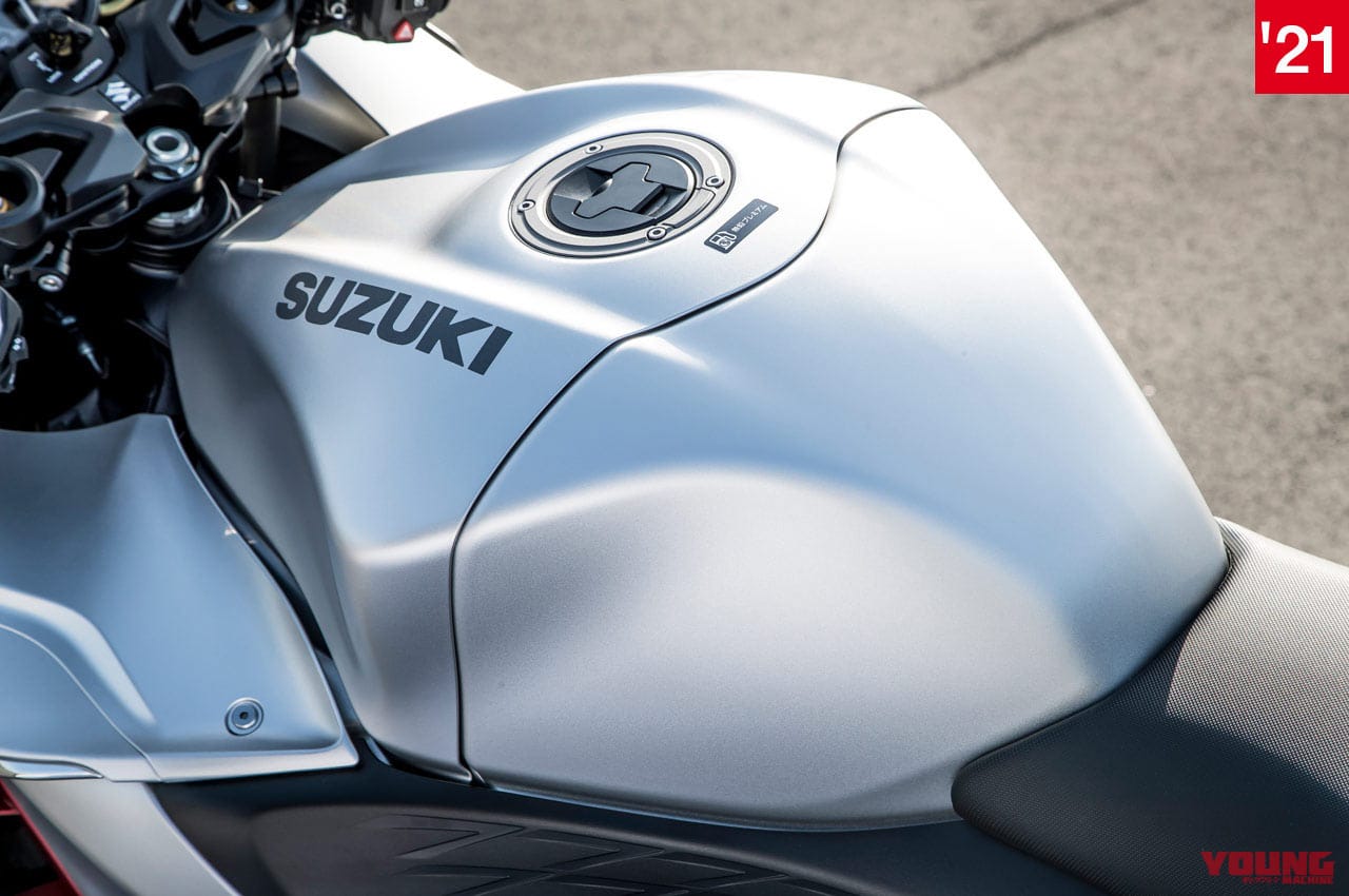 |スズキ新旧ハヤブサ徹底写真比較解説【2代目から新型3代目へ、圧倒的な無敵感を継承】