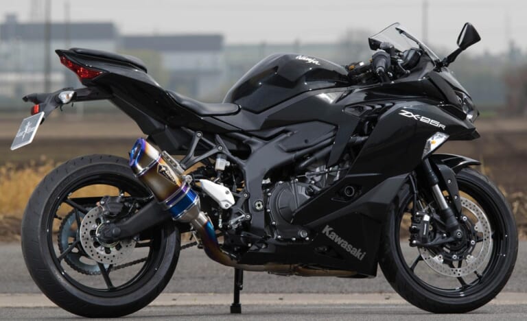 アールズギア リアルスペック チタンフルエキゾースト シングルマフラー|カワサキ ニンジャZX-25R|ニンジャZX-25R/ニンジャ1000SX用フルエキゾーストマフラー登場〈アールズギア〉