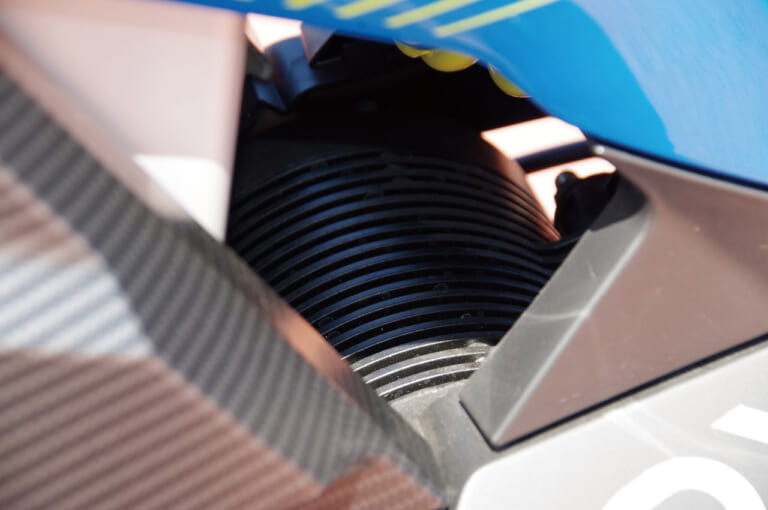 電動バイク|トロモックス ミノ|モーター|人間工学に基づいた電動バイク「MINO」試乗インプレッション【こんな”電動ミニモト”待ってました!】