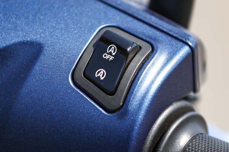 ホンダ ディオ110|アイドリングストップ機構|ホンダ ディオ110ディテール写真解説【大径14インチホイール&洗練されたデザイン】