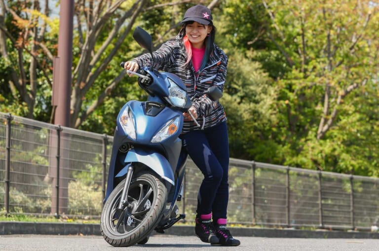 ホンダ ディオ110|取り回し|ホンダ ディオ110ディテール写真解説【大径14インチホイール&洗練されたデザイン】