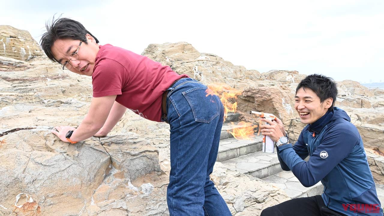 |高強度のオックスフォード アーマライトジーンズ、その実力をガチ検証【火で炙る/引きずり回す】