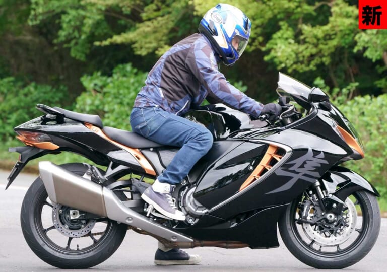 スズキ ハヤブサ(新型3代目)|ライディングポジション|新旧ハヤブサ比較インプレッション〈街乗り編〉【巨体だがその割には市街地でも扱いやすい】