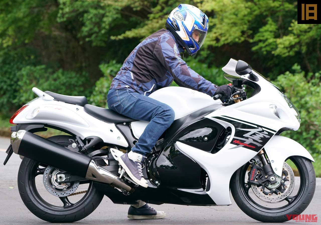 |新旧ハヤブサ比較インプレッション〈街乗り編〉【巨体だがその割には市街地でも扱いやすい】