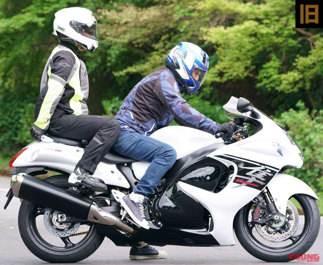 スズキ旧型2代目ハヤブサ|2人乗り|新旧ハヤブサ、燃費はどちらが上? 計器類の進化は? 2人乗りの乗り心地は? 【ココも気になる徹底比較】